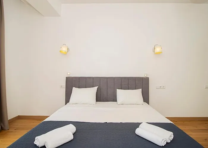 Vake Chic 2Br Comfort Home - By Wehost