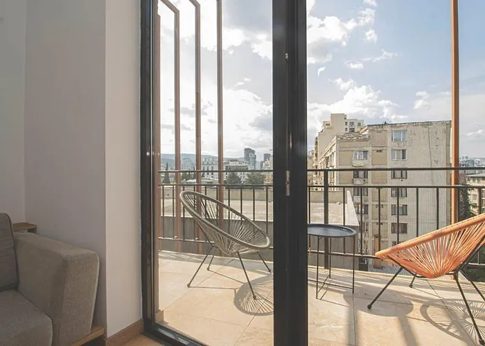 Vake Chic 2Br Comfort Home - By Wehost