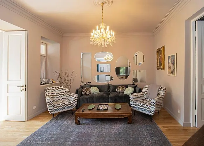 Charming 1Br Apartment With Balcony -By Wehost