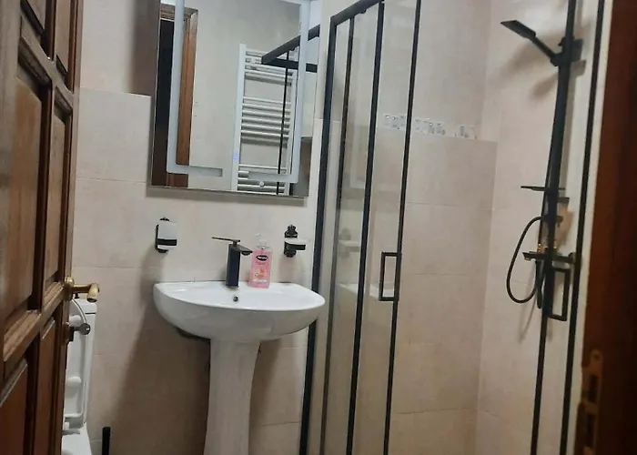 Safari House Tbilisi Wine & Family Hotel